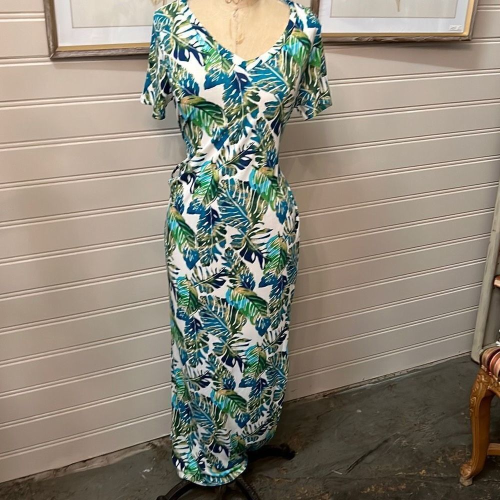 Jodifl Palm Print Tshirt Maxi Dress Size Small